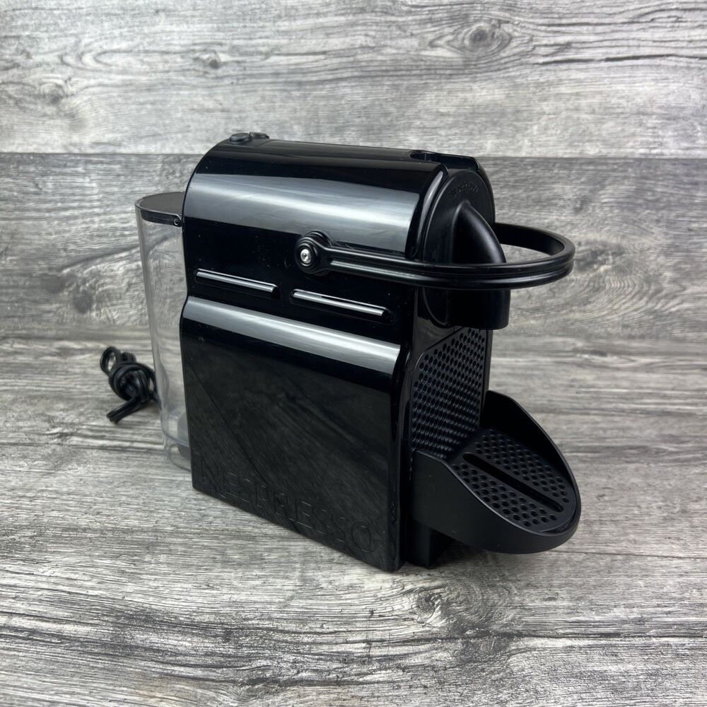 Nespresso Inissia D40 Original Pod Espresso Coffee Machine 24 oz Black Tested